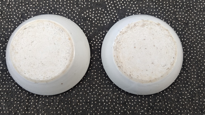 古玩陶瓷樓臺亭閣山水紋青花指捻碟真品鑒賞圖