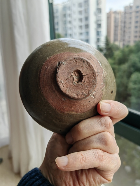 古玩陶瓷長沙窯青釉詩文碗真品鑒賞圖