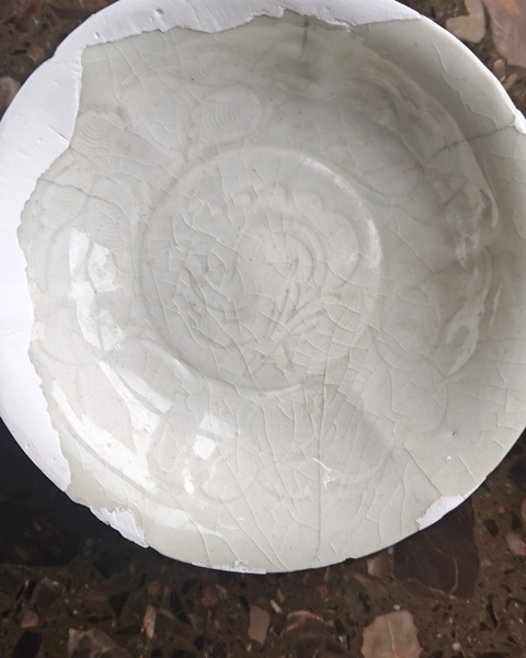 古玩陶瓷青白釉盤真品鑒賞圖