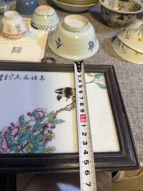 古玩陶瓷粉彩花鳥紋瓷板真品鑒賞圖