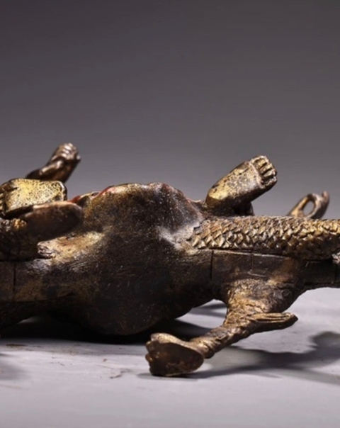 古玩銅器白財神像。真品鑒賞圖