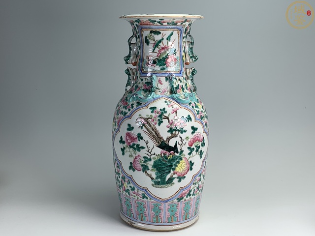 古玩陶瓷花鳥紋粉彩瓶真品鑒賞圖