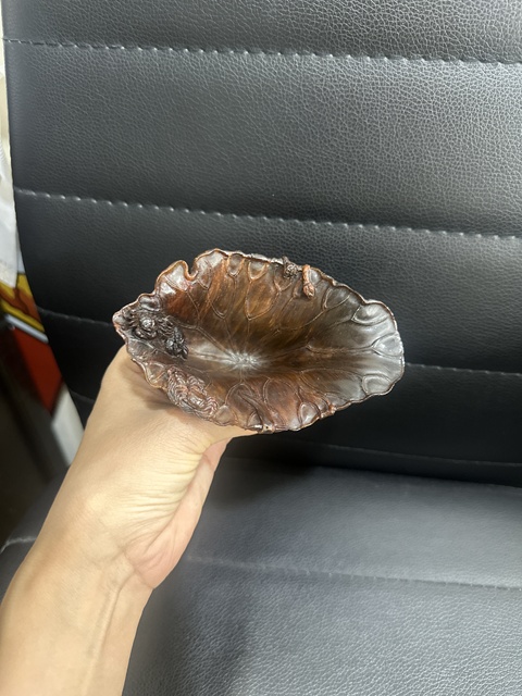 古玩雜項角雕蓮紋杯真品鑒賞圖