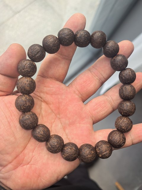 古玩字畫沉香圓珠手串真品鑒賞圖