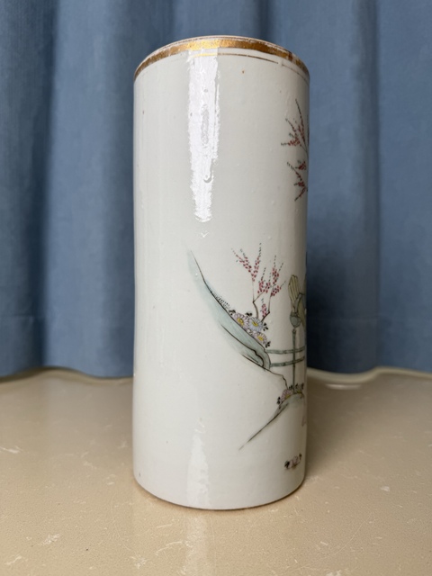 古玩陶瓷粉彩紅樓夢人物帽筒真品鑒賞圖