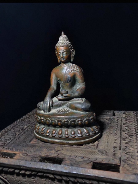 古玩銅器銅釋迦摩尼真品鑒賞圖