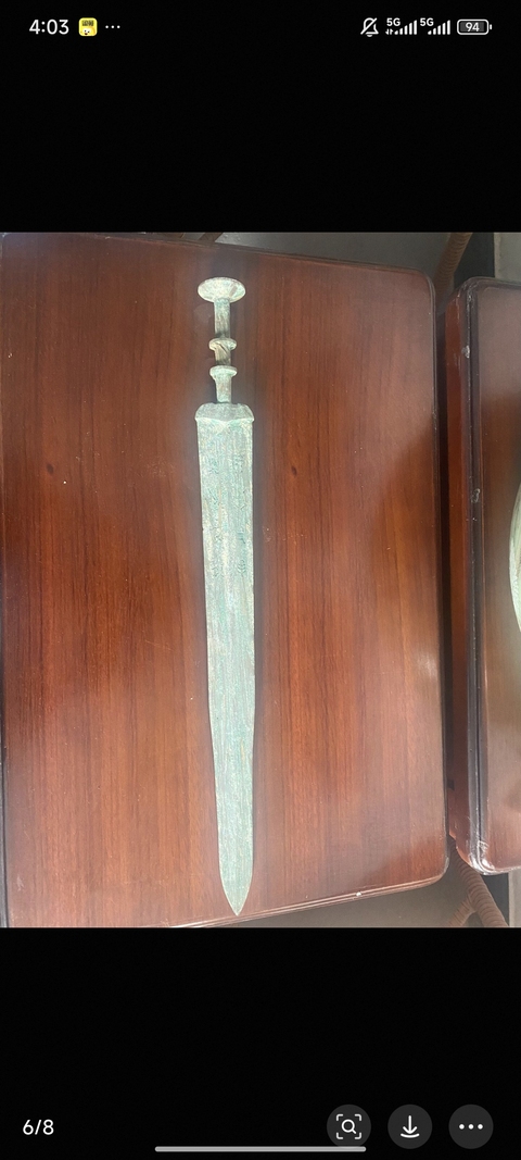 古玩銅器銅劍真品鑒賞圖