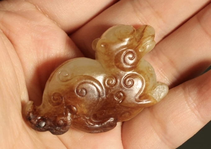 古玩玉器仿古做舊玉獸真品鑒賞圖