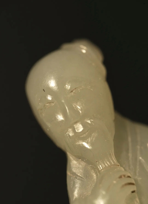 古玩玉器和田玉雕人物題材件真品鑒賞圖