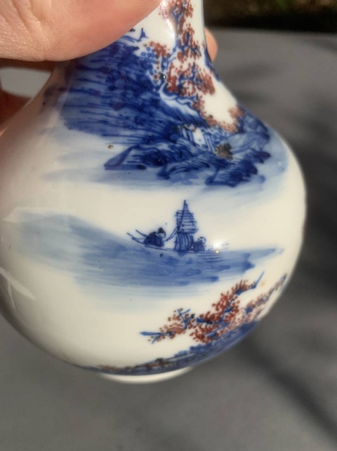 古玩陶瓷青花釉里紅山水紋賞瓶真品鑒賞圖