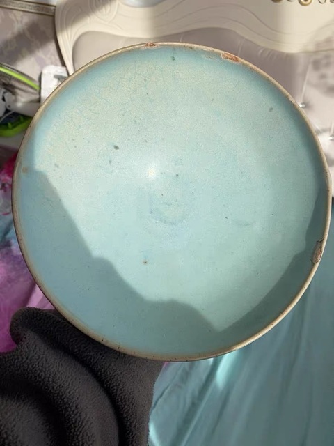 古玩陶瓷鈞窯天藍釉大碗真品鑒賞圖