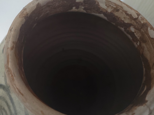 古玩陶瓷花卉紋罐真品鑒賞圖