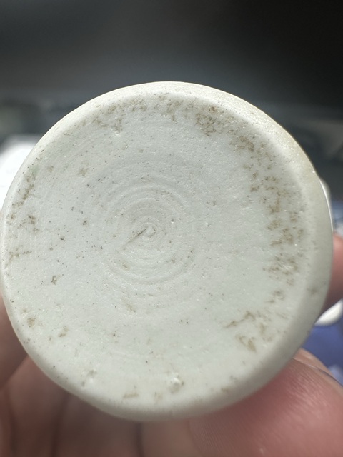 古玩陶瓷清晚期哥釉粉彩山水梅瓶鼻煙壺真品鑒賞圖