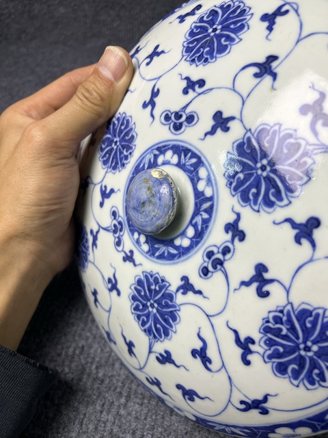 古玩陶瓷青花西番蓮一品大蓋鍋真品鑒賞圖