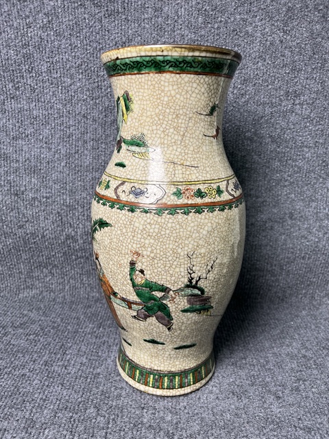 古玩陶瓷哥釉五彩人物故事紋橄欖尊真品鑒賞圖