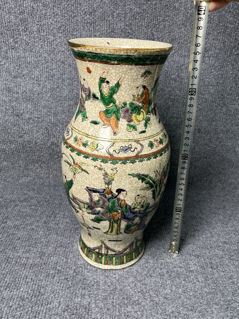 古玩陶瓷哥釉五彩人物故事紋橄欖尊真品鑒賞圖