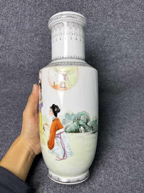 古玩陶瓷粉彩四美圖棒槌瓶真品鑒賞圖