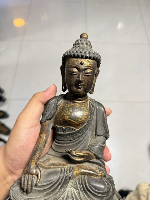 古玩銅器銅造像真品鑒賞圖