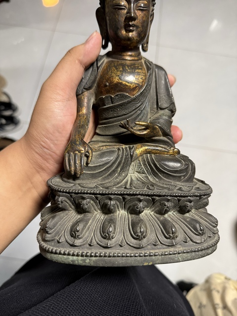 古玩銅器銅造像真品鑒賞圖