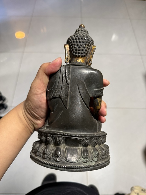 古玩銅器銅造像真品鑒賞圖