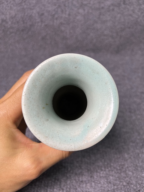 古玩陶瓷松石綠地粉彩牡丹花卉紋觀音瓶真品鑒賞圖