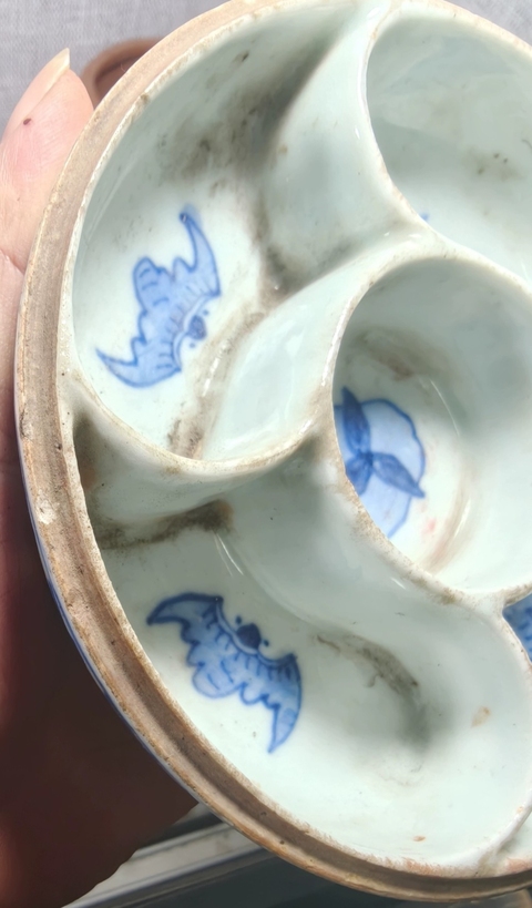 古玩陶瓷花卉紋青花調(diào)色盤真品鑒賞圖