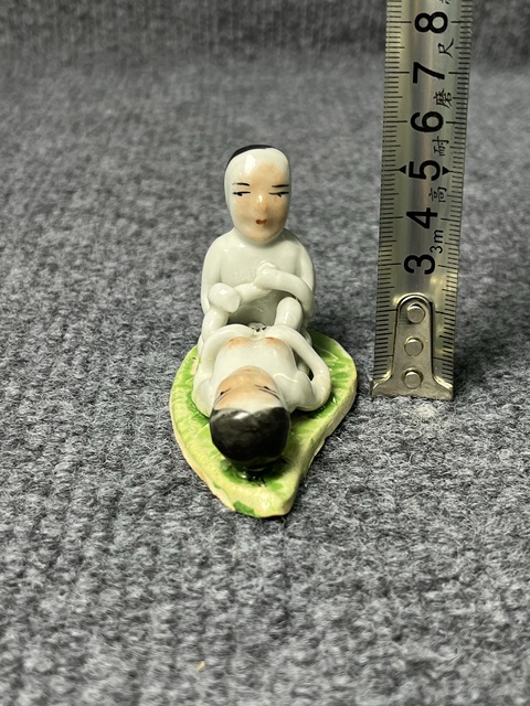 古玩陶瓷春宮塑像拍賣，當前價格666元