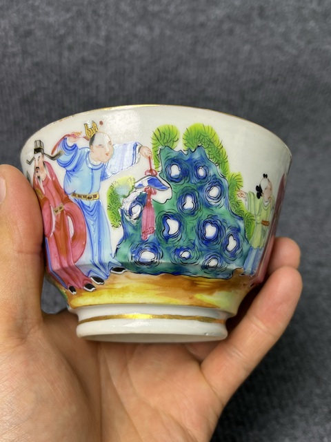 古玩陶瓷廣彩人物故事紋大把杯拍賣，當前價格1988元