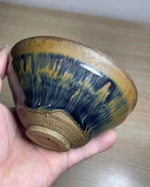 古玩陶瓷福清窯兔毫束口盞真品鑒賞圖