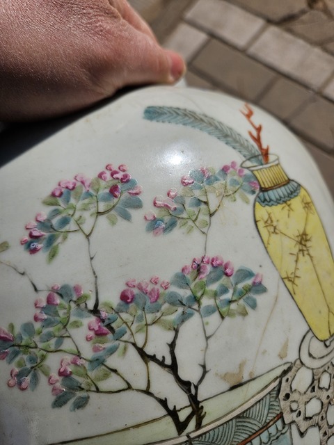 古玩陶瓷淺絳博古人物將軍罐真品鑒賞圖