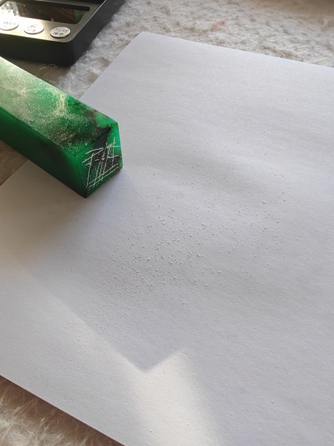 古玩玉器染色雅安石真品鑒賞圖