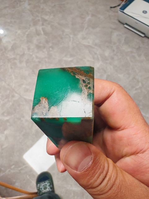 古玩玉器染色雅安石真品鑒賞圖