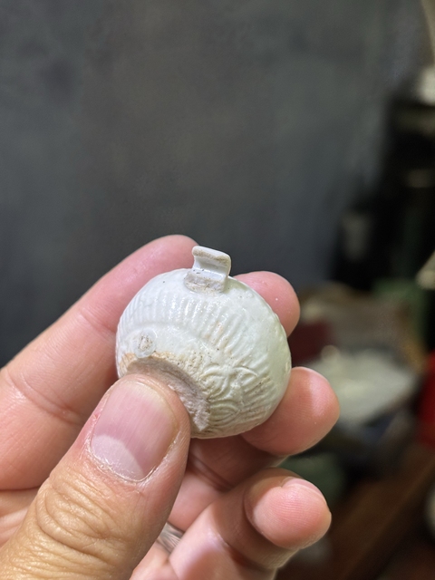 古玩陶瓷湖田青白釉鳥食罐真品鑒賞圖