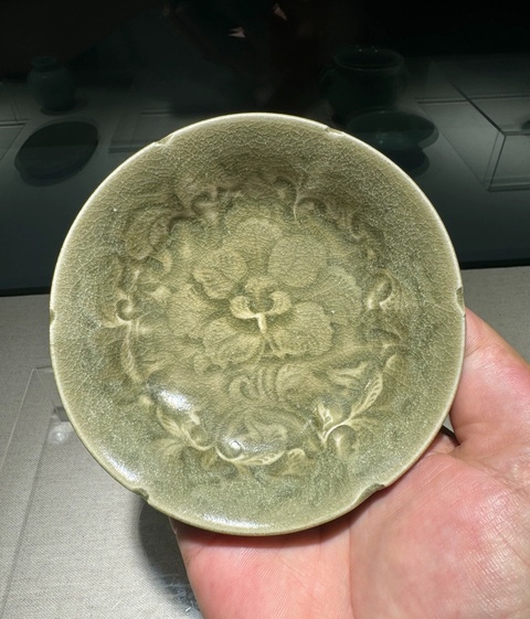 古玩陶瓷耀州窯牡丹紋臥足洗真品鑒賞圖