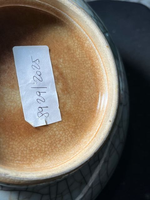 古玩陶瓷哥釉開片大碗真品鑒賞圖