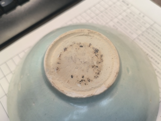 古玩陶瓷湖田窯青白釉刻花碗真品鑒賞圖