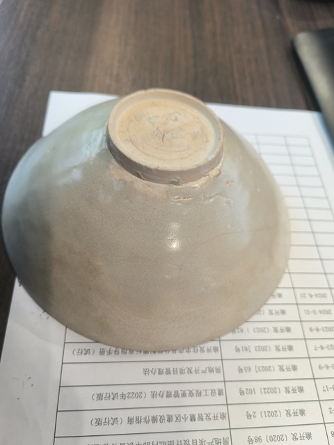 古玩陶瓷青白釉刻花碗真品鑒賞圖