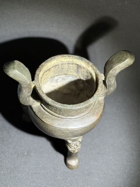 古玩銅器銅爐真品鑒賞圖