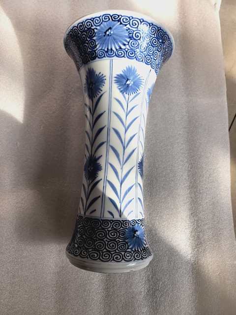 古玩陶瓷青花花觚真品鑒賞圖