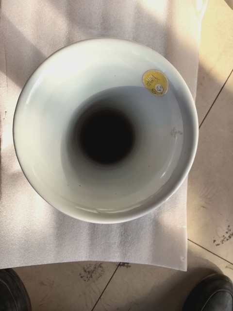 古玩陶瓷青花花觚真品鑒賞圖