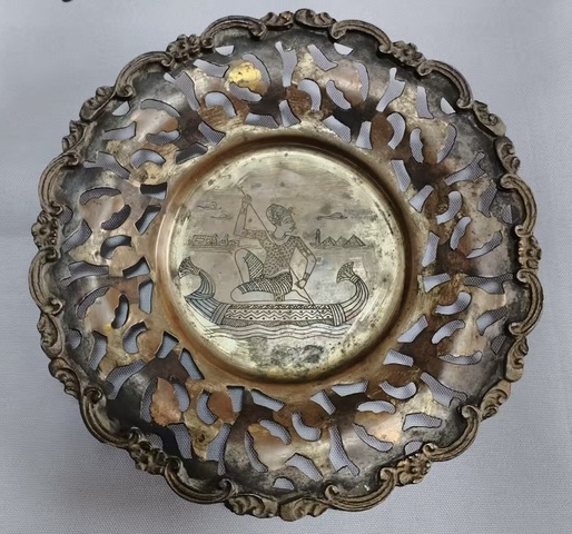 古玩銅器縷空盤真品鑒賞圖
