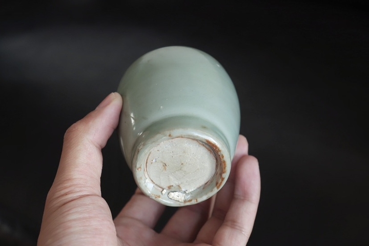 古玩陶瓷龍泉粉青釉棒槌瓶真品鑒賞圖