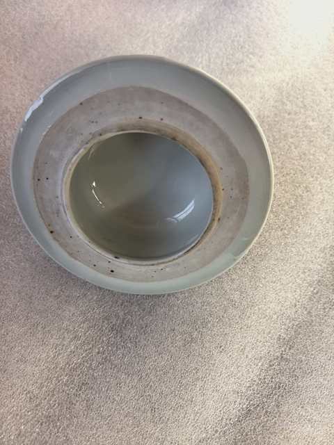 古玩陶瓷青花花卉花瓶真品鑒賞圖