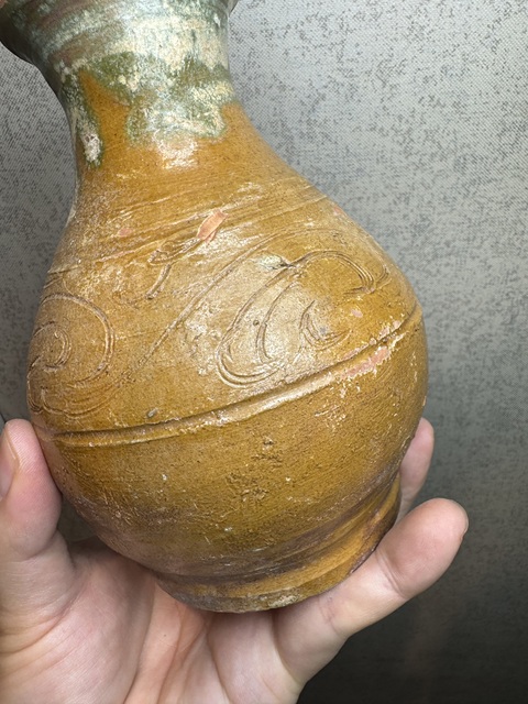 古玩陶瓷漢·二道釉刻花瓶真品鑒賞圖