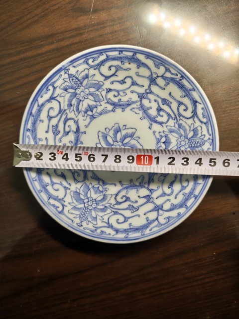 古玩陶瓷清嘉慶纏枝蓮盤真品鑒賞圖