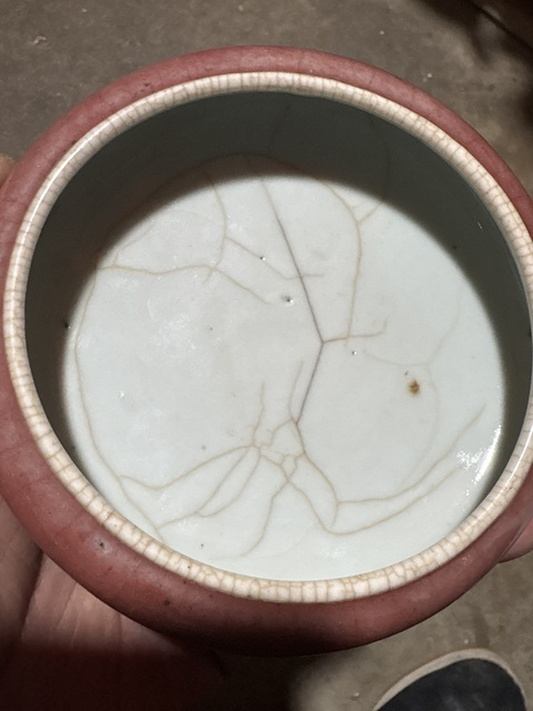 古玩陶瓷文房紅釉洗真品鑒賞圖