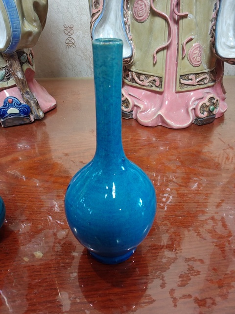 古玩陶瓷孔雀蘭釉膽瓶真品鑒賞圖