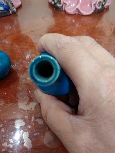 古玩陶瓷孔雀蘭釉膽瓶真品鑒賞圖