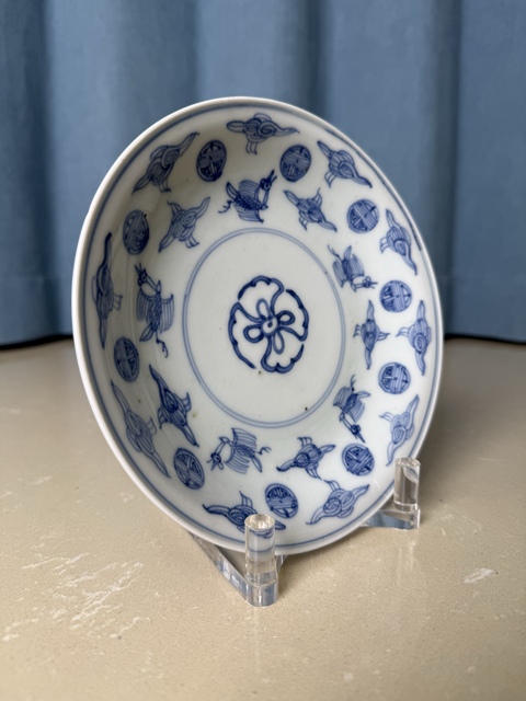 古玩陶瓷日本江戶青花云鶴紋盤真品鑒賞圖