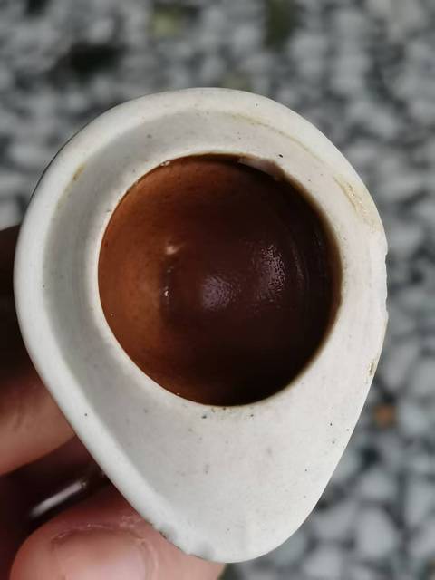 古玩陶瓷紫金釉執(zhí)壺真品鑒賞圖